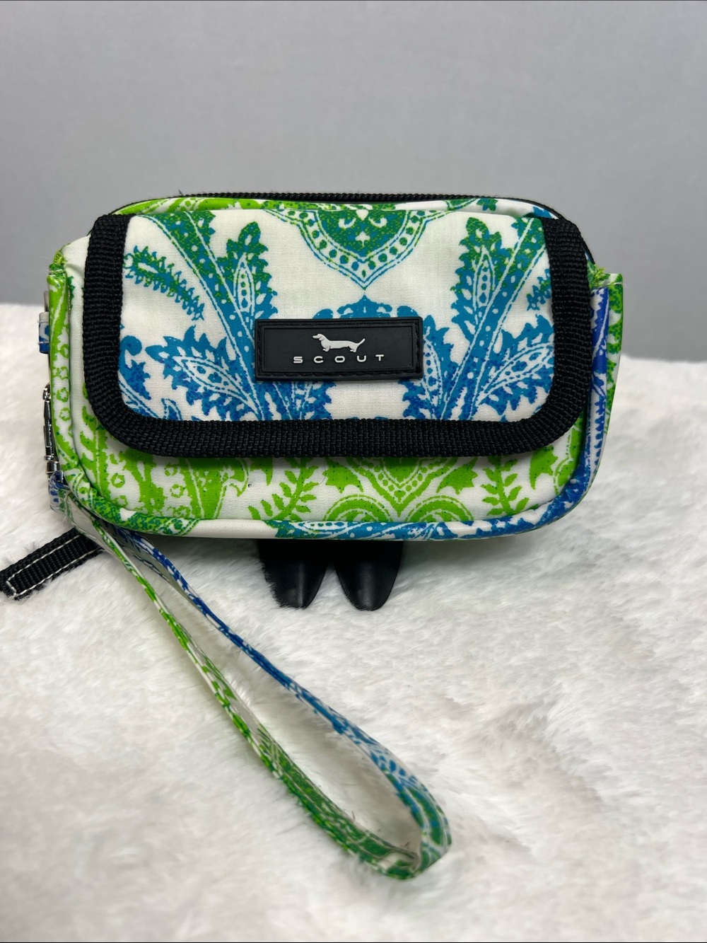 Scout Green & Blue Pattern Wristlet Wallet Clutch